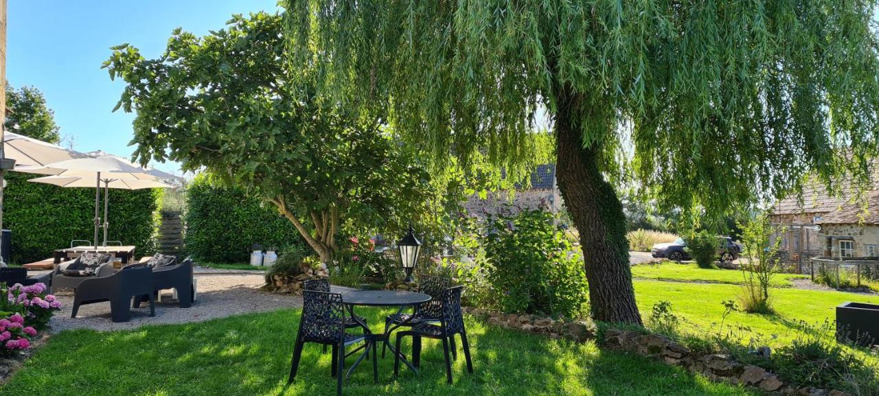 Le Petit Moulin Bed & Breakfast Saint-Hilaire  ภายนอก รูปภาพ