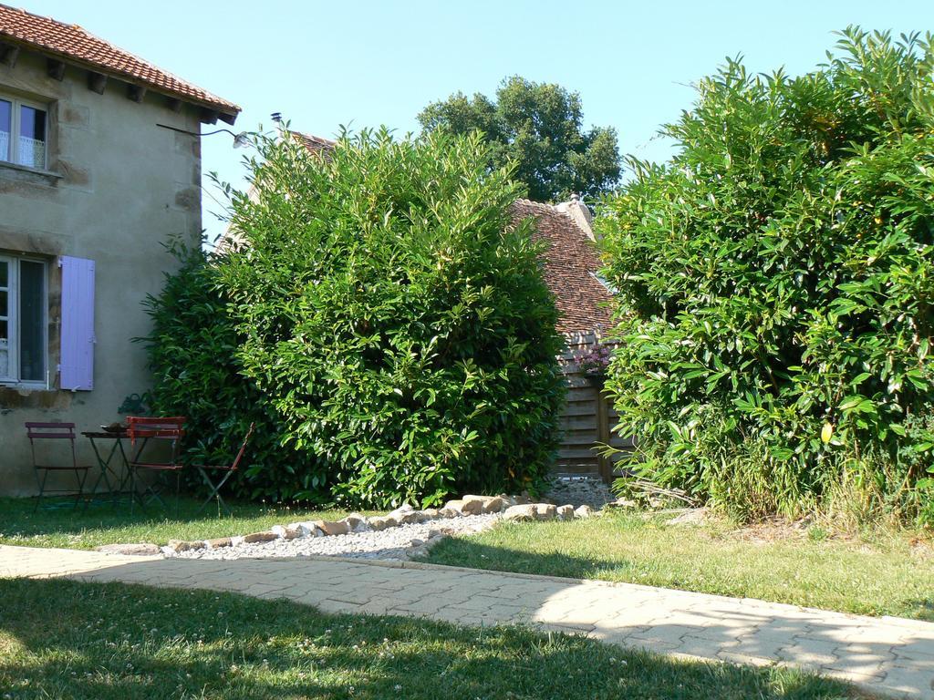 Le Petit Moulin Bed & Breakfast Saint-Hilaire  ภายนอก รูปภาพ
