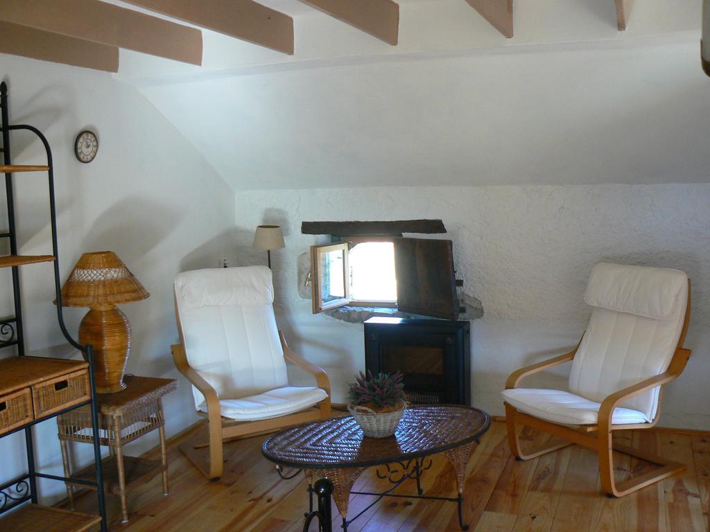 Le Petit Moulin Bed & Breakfast Saint-Hilaire  ห้อง รูปภาพ