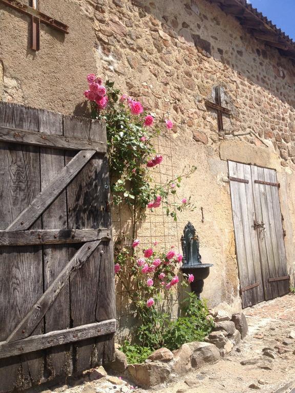 Le Petit Moulin Bed & Breakfast Saint-Hilaire  ภายนอก รูปภาพ