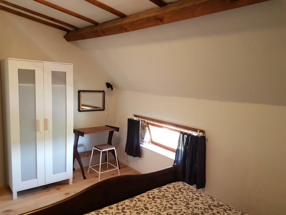 Le Petit Moulin Bed & Breakfast Saint-Hilaire  ภายนอก รูปภาพ